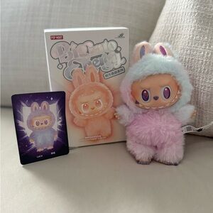 ✨SOLD ✨ Big Into Energy Luck Labubu